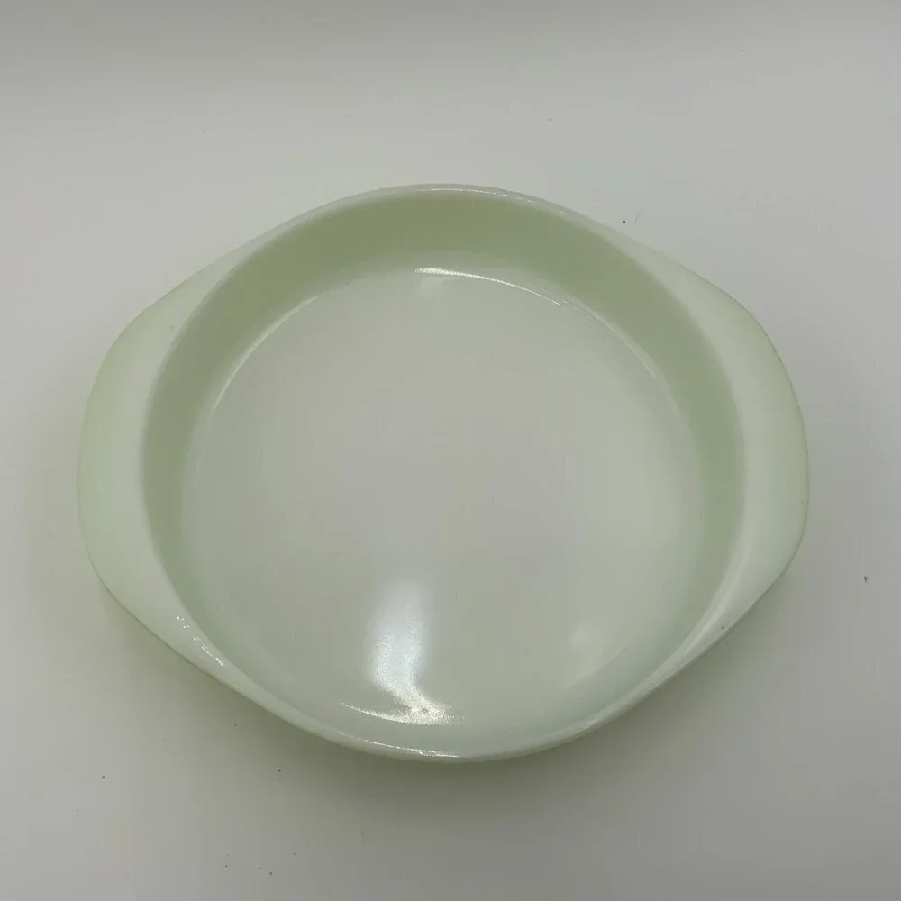 Vintage Pyrex Chartreuse 8